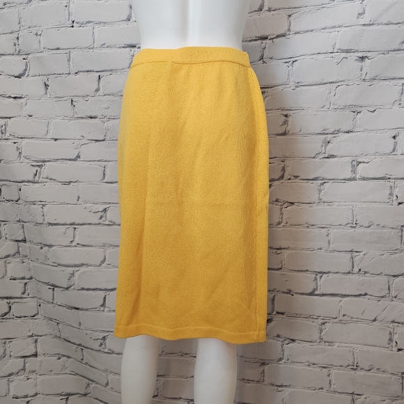 St. John Yellow Santana Knit Skirt - Picture 4 of 8